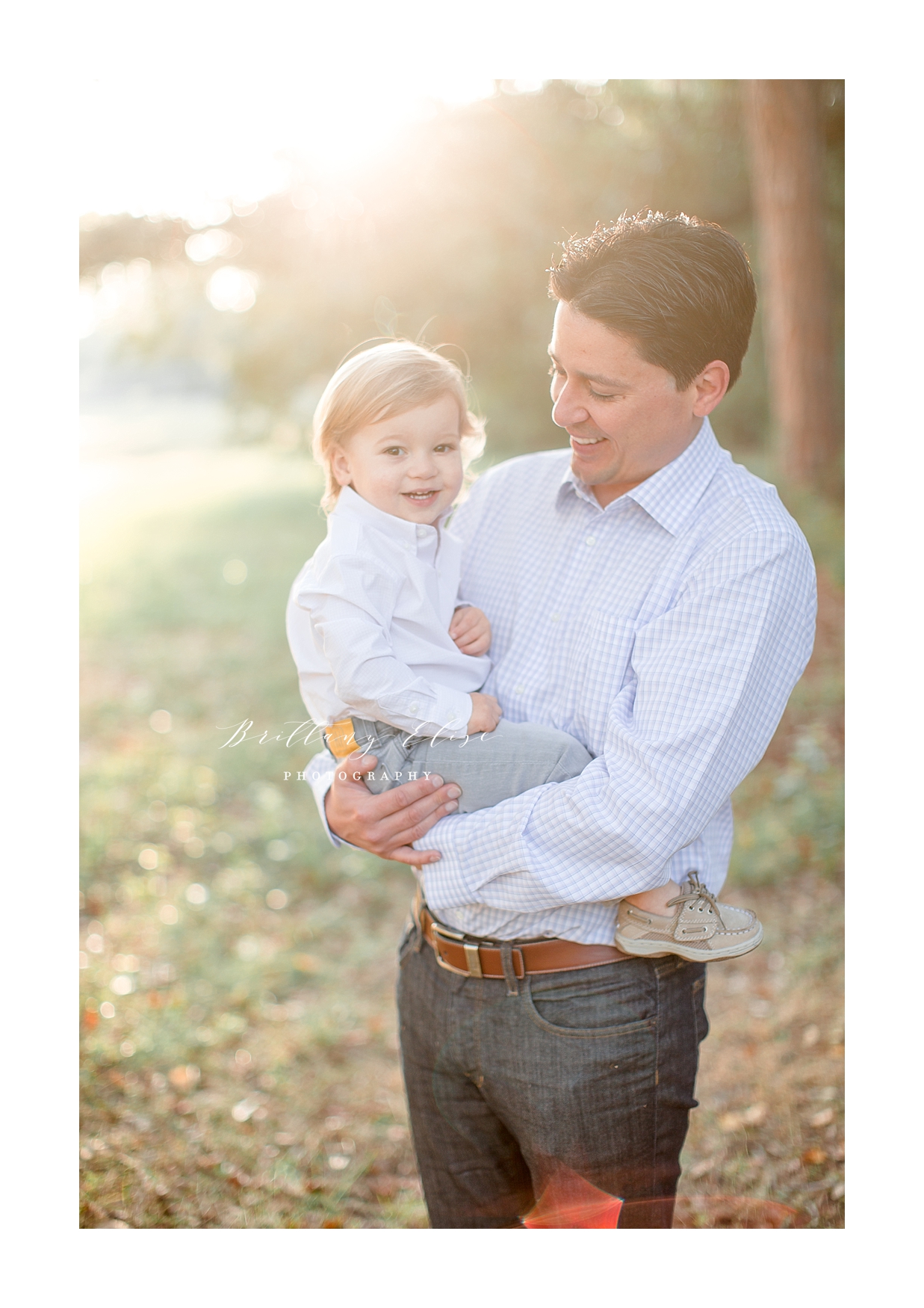 Tampa Outdoor Natural Light Maternity Photographer