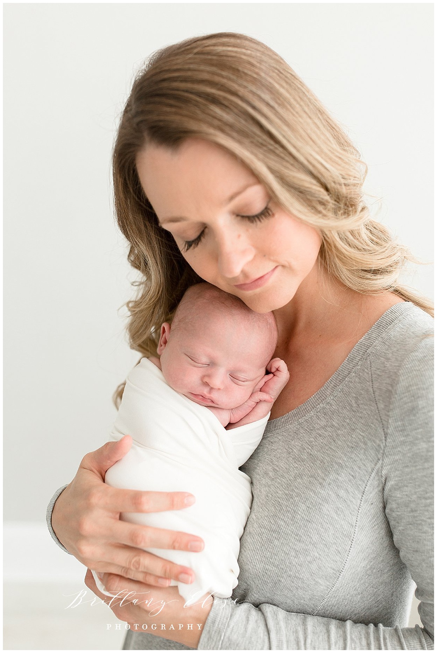 Newborn Photographer in Tampa, FL