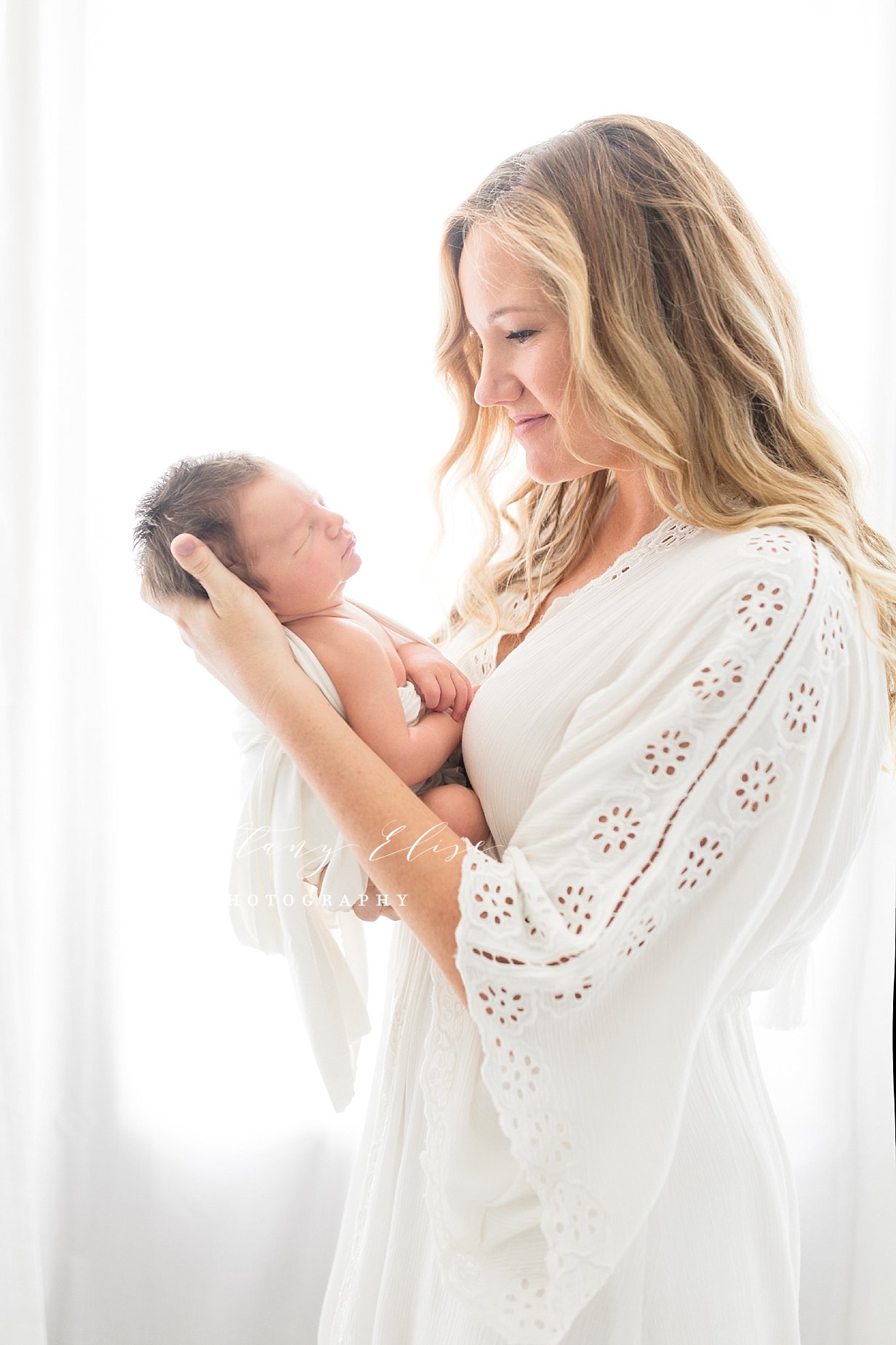 Tampa, FL Luxury Newborn Studio Photographer