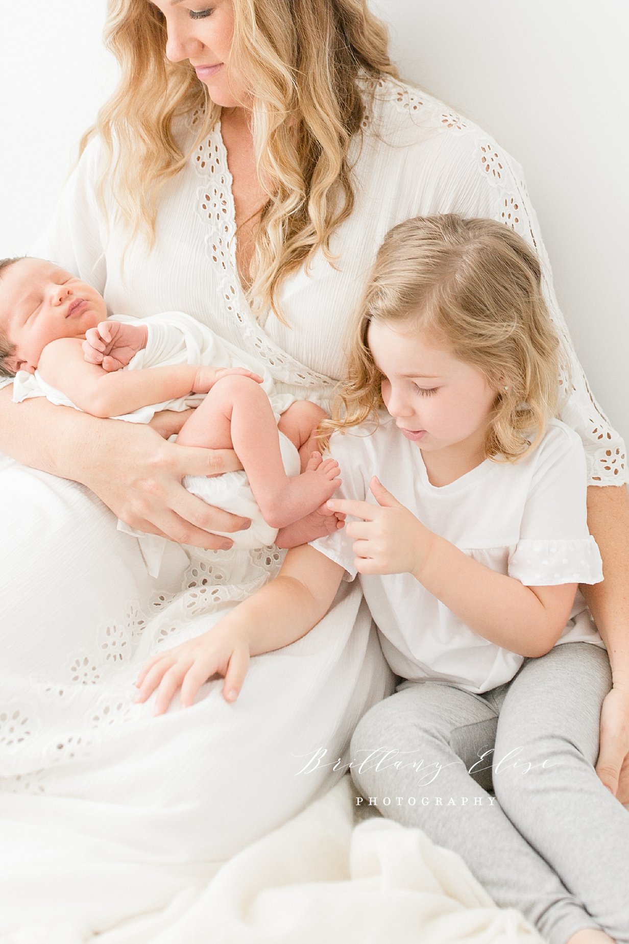 Tampa, FL Luxury Newborn Studio Photographer