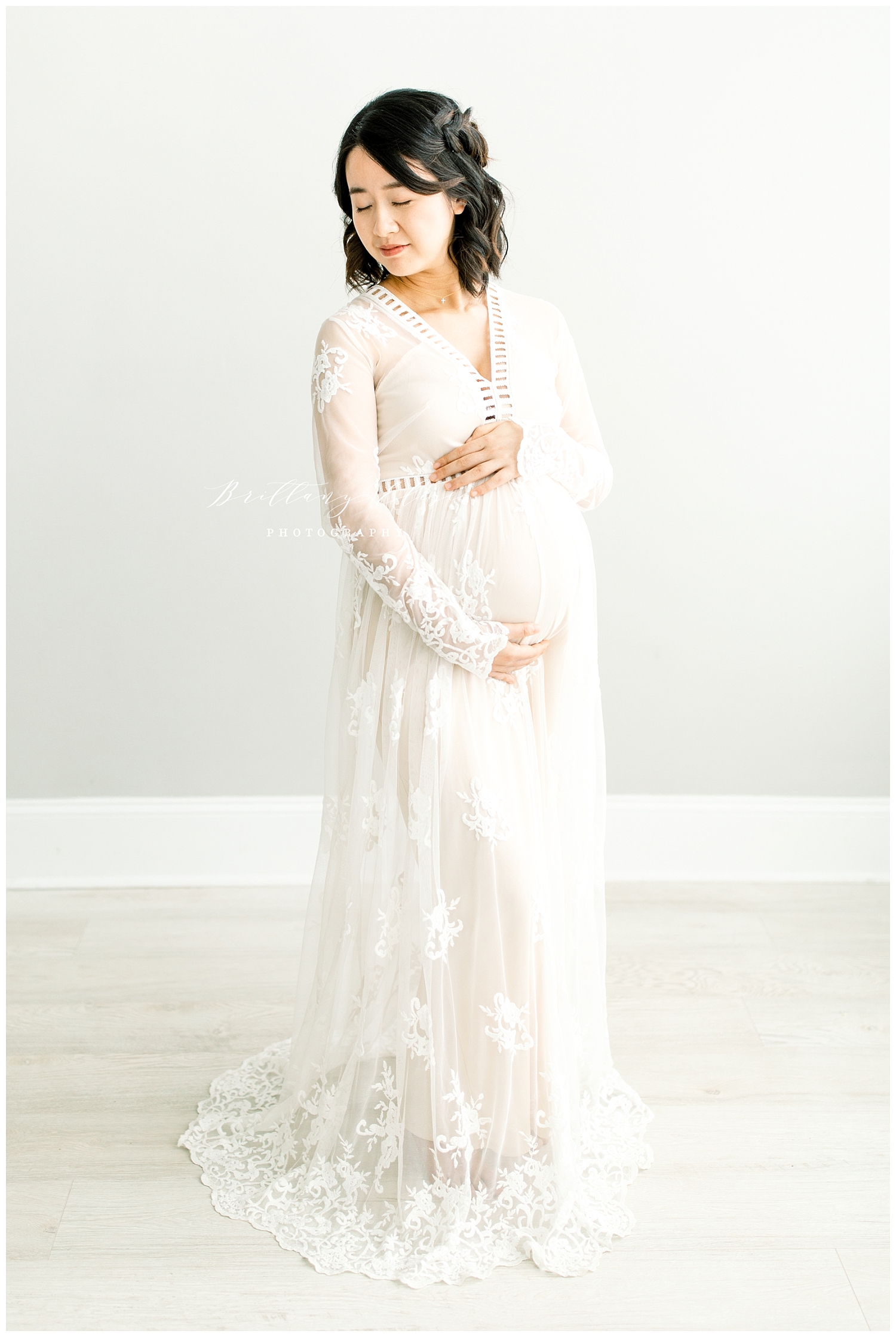 Tampa Natural Light Studio Maternity Photographer