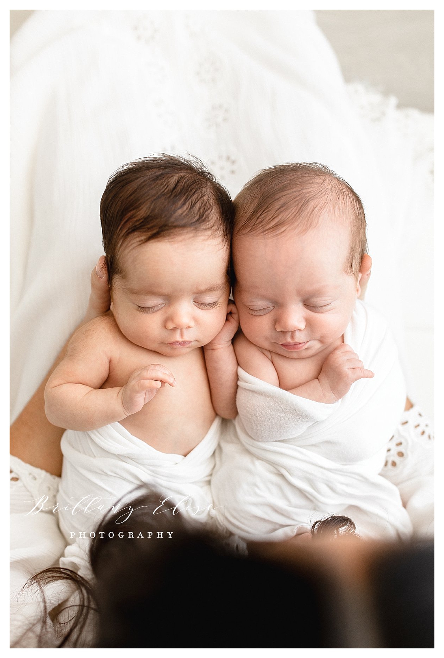 Tampa, FL Twin Newborn Studio Photographer