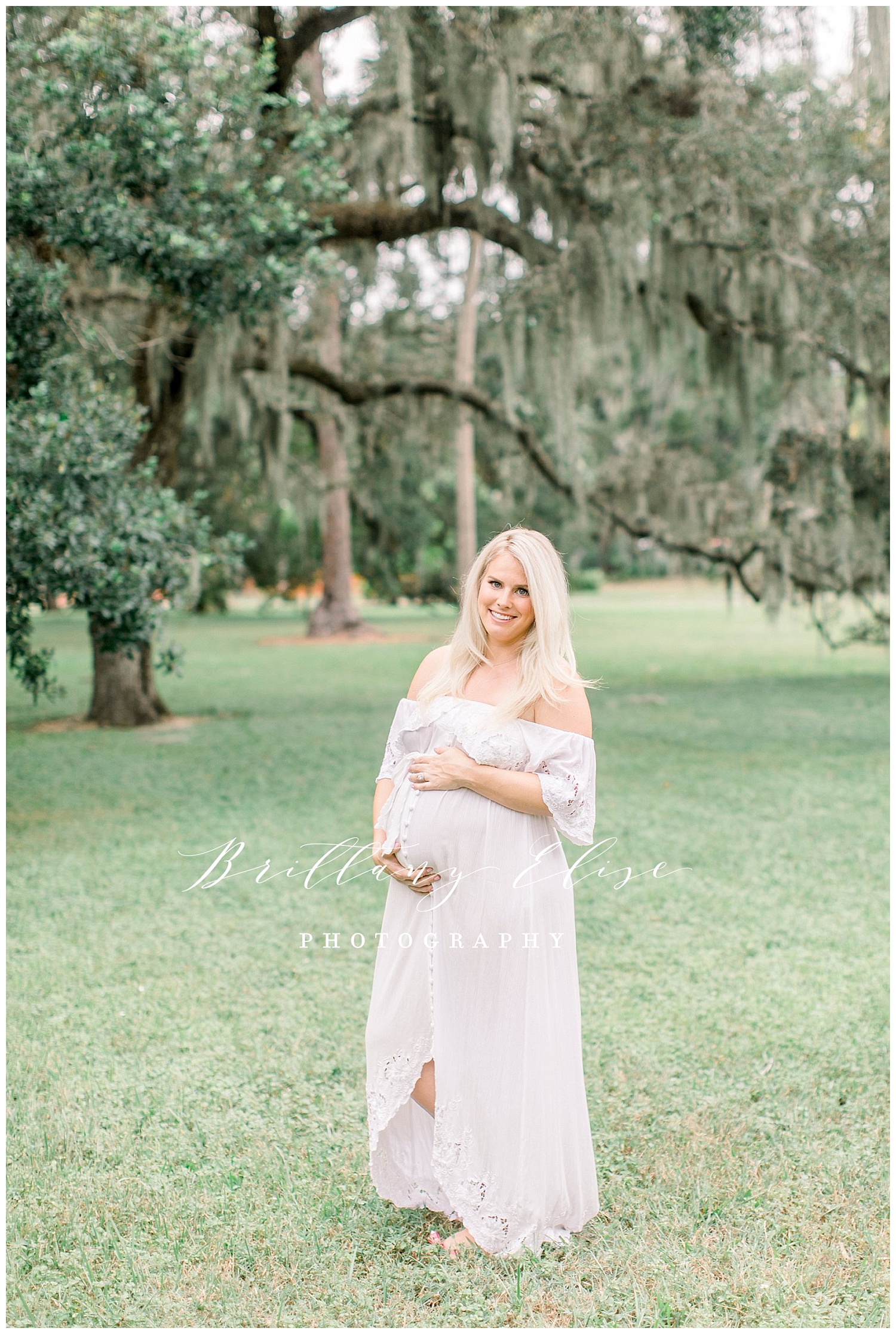 Tampa Outdoor Maternity Photographer