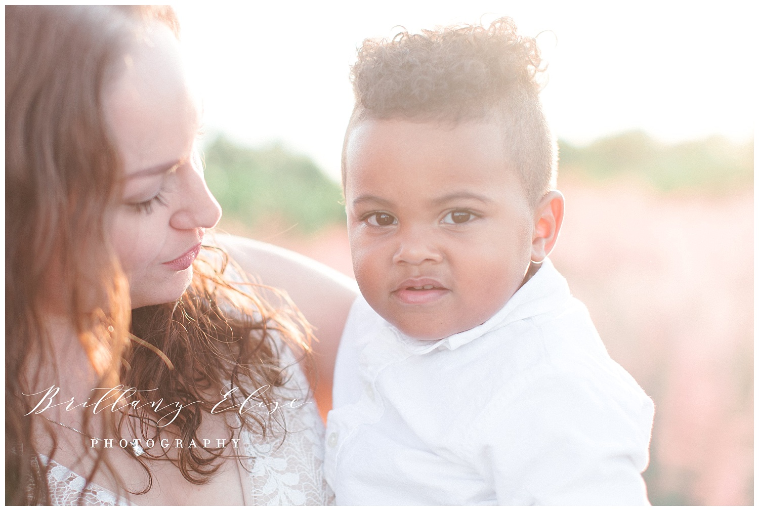 Tampa Natural Light Outdoor Family Photographer