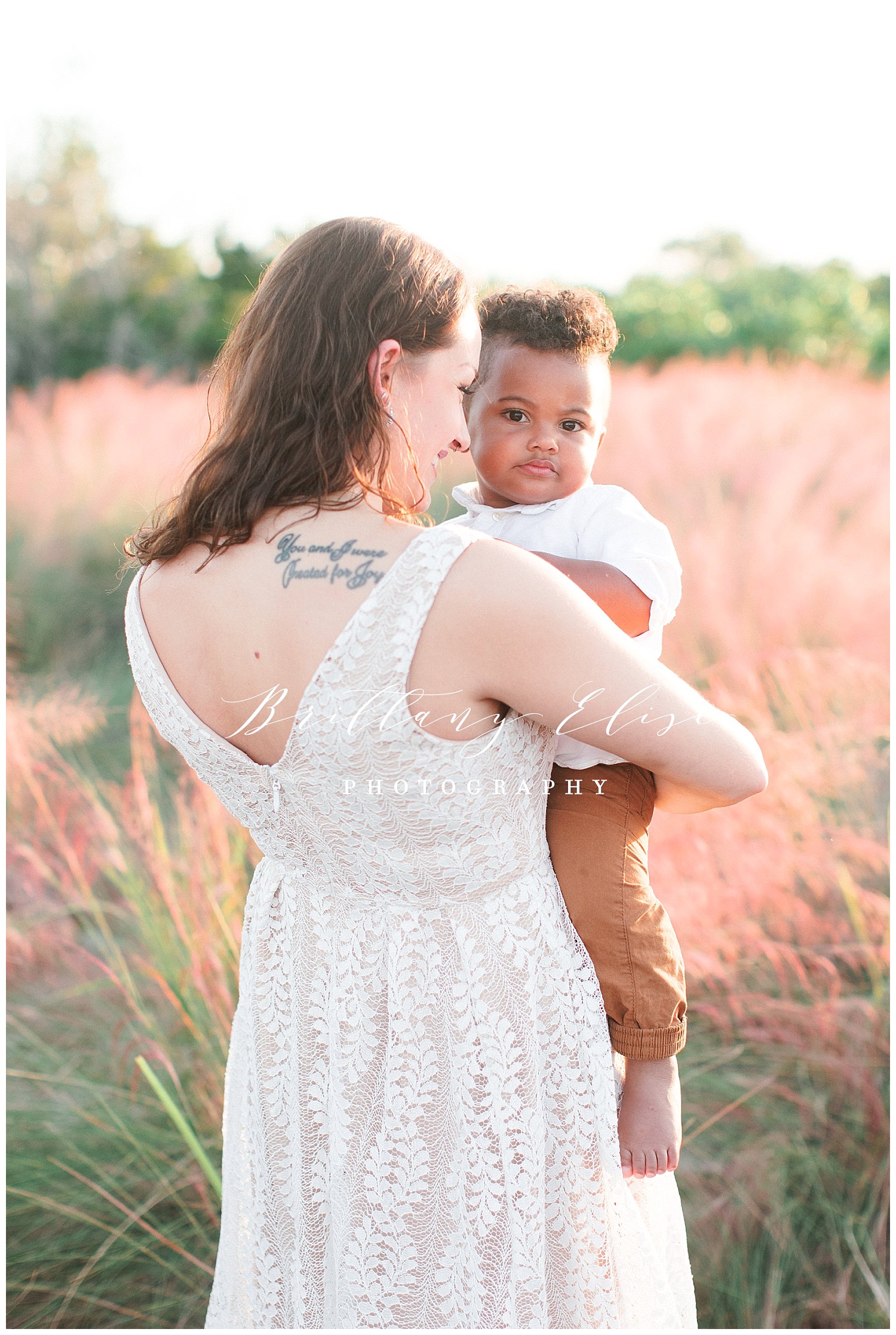 Tampa Natural Light Outdoor Family Photographer