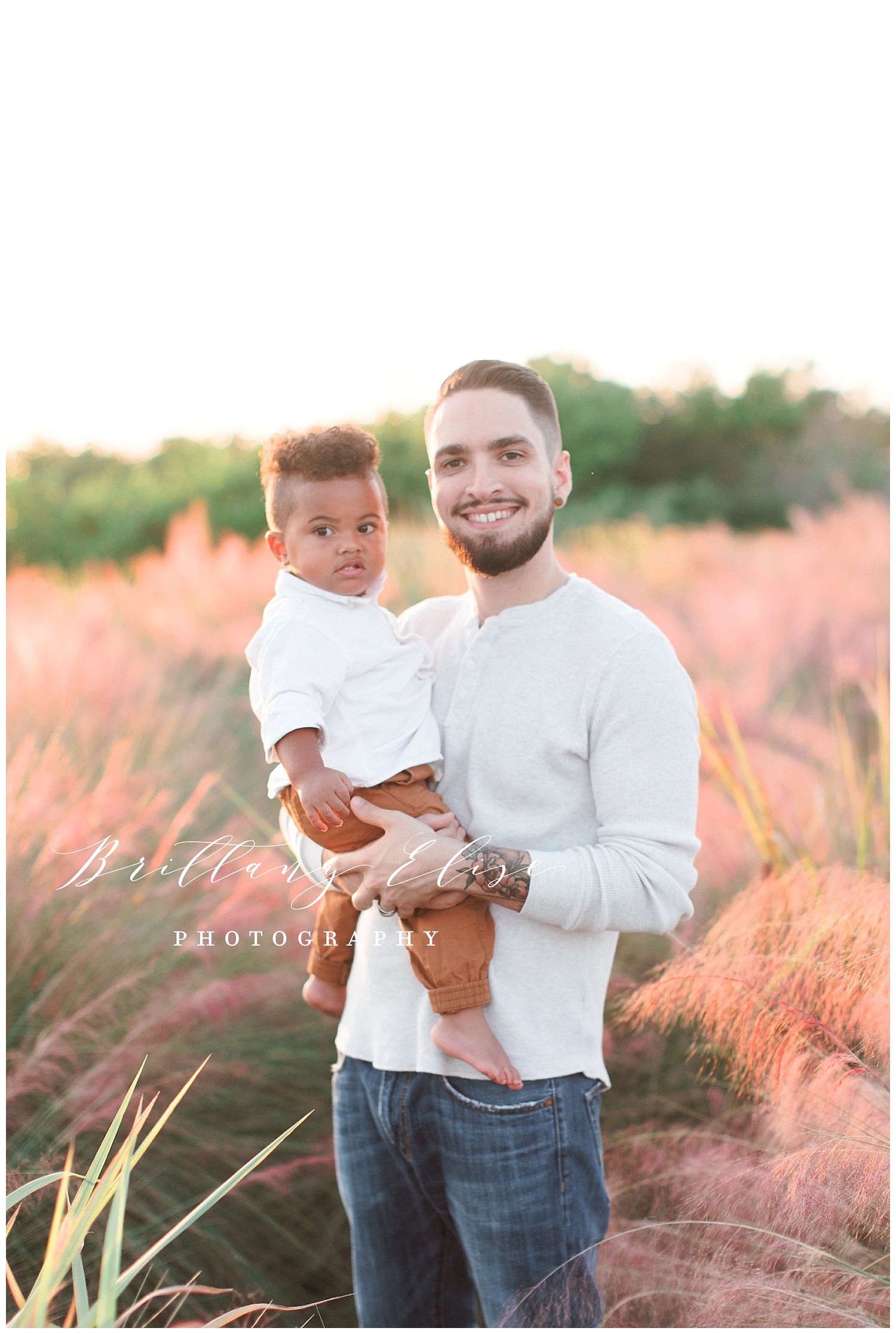 Tampa Natural Light Outdoor Family Photographer