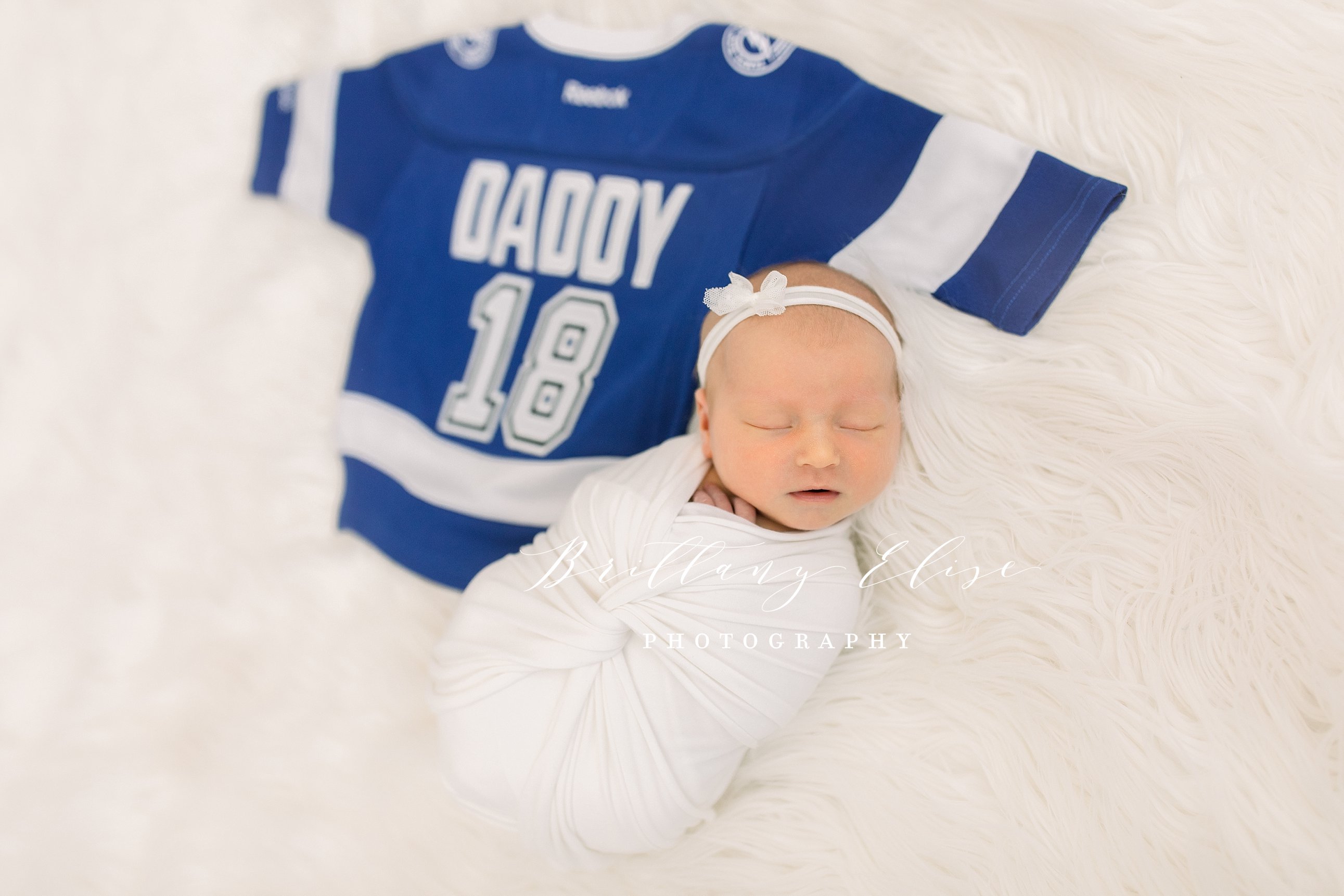 newborn baby celebrity athlete photographer