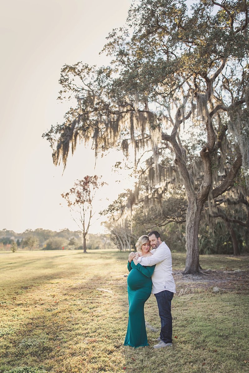 Tampa Natural Light Maternity Photographer