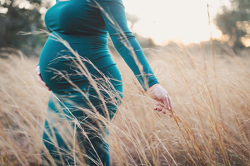 Tampa Natural Light Maternity Photographer