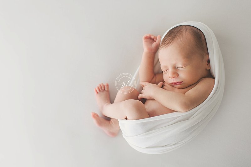 Newborn Photographer in Tampa, FL