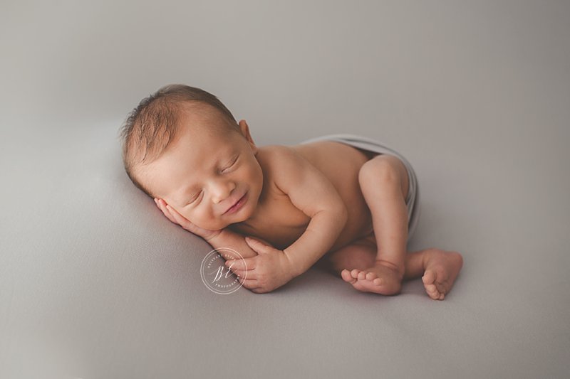 Newborn Photographer in Tampa, FL