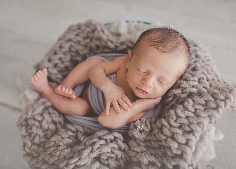 Newborn Photographer in Tampa, FL
