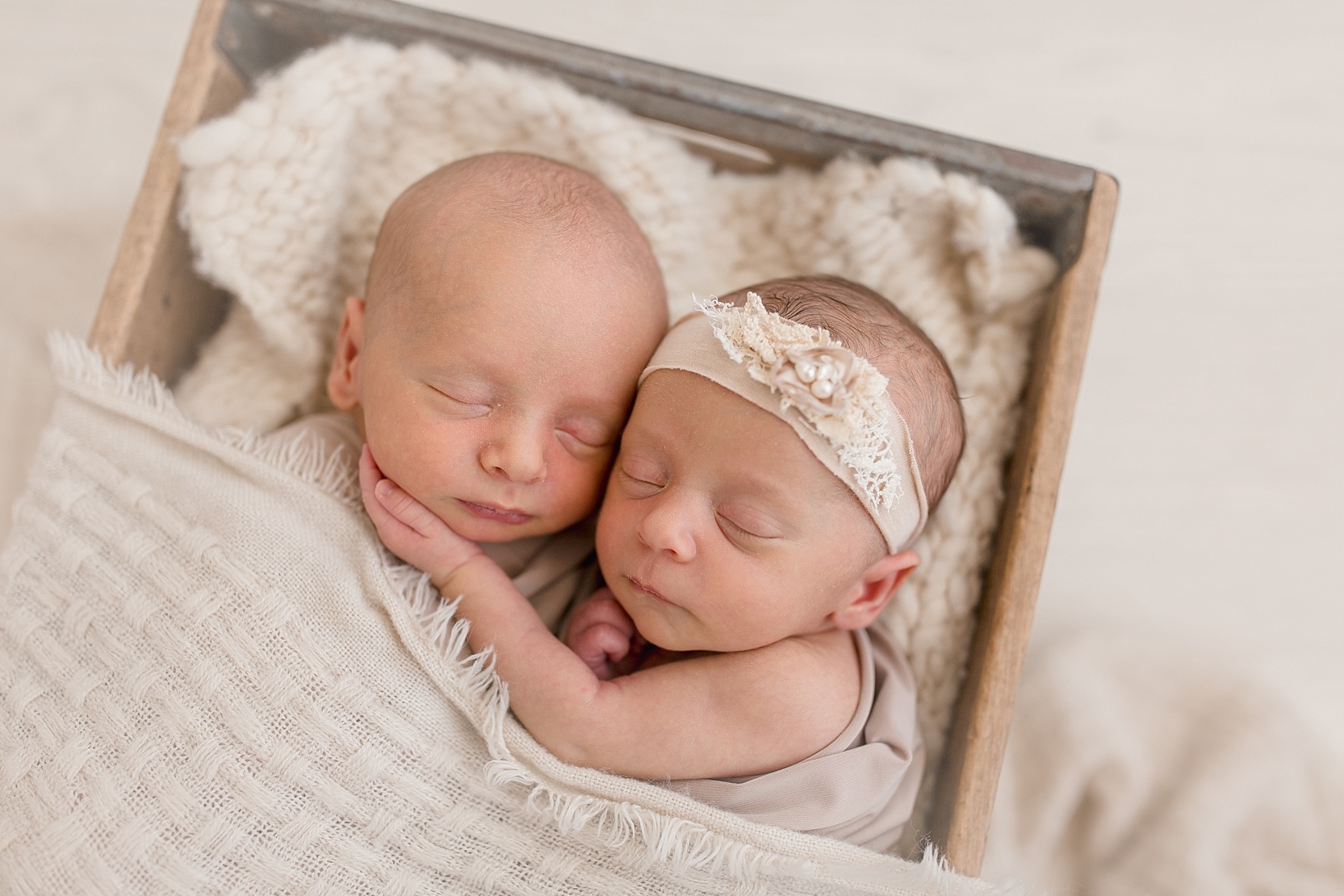 Tampa Twin Newborn Photographer