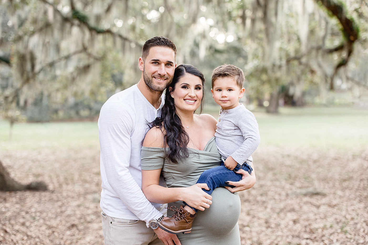Kiermaier family maternity session under the oaks with Tampa maternity and newborn photographer, Brittany Elise Photography.
