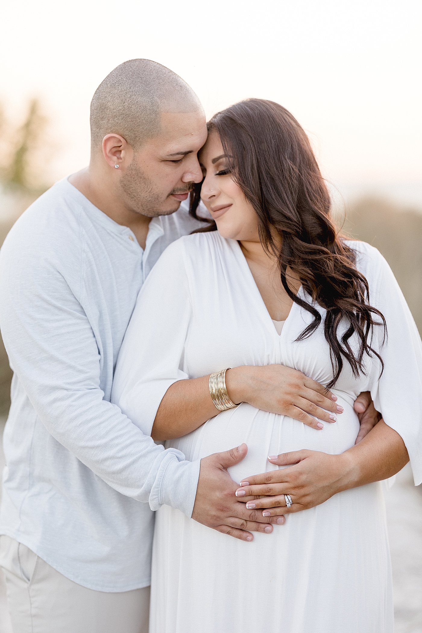 Outdoor maternity photoshoot in Tampa, Fl. Photo by Brittany Elise Photography.